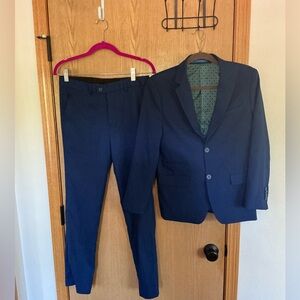 Isaac Mizrahi boys, young men’s SUIT Blazer & Pants Sz 16, blue. Lined. 2 button